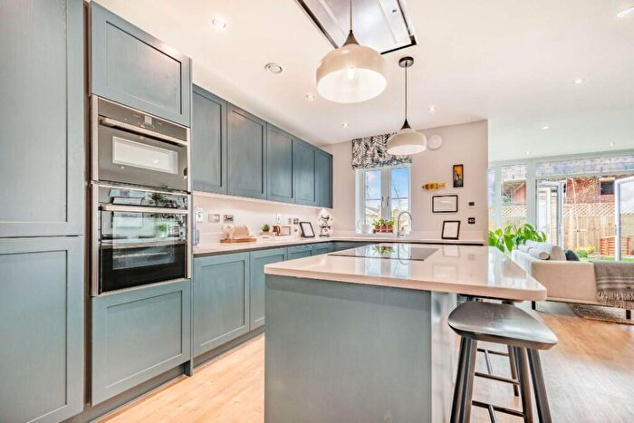 4 Bedroom Detached House For Sale In Kendall Lane, Semington, Wiltshire, BA14