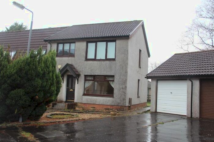 1 Bedroom Flat To Rent In Wellmeadow Way, Newton Mearns G77