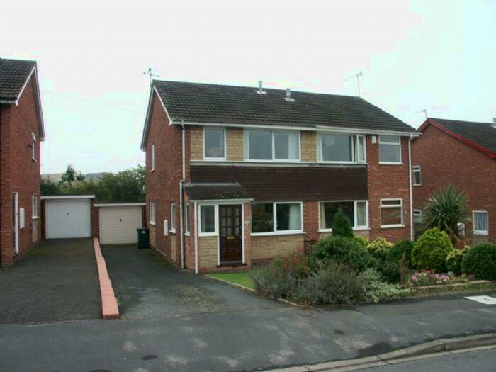 3 Bedroom Semi-Detached House To Rent In Meadow Rise, Bewdley, DY12