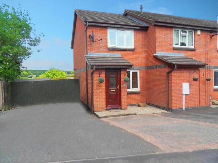 2 Bedroom Detached House To Rent In Holland Close, Whitwick, Coalville, Leicestershire, LE67