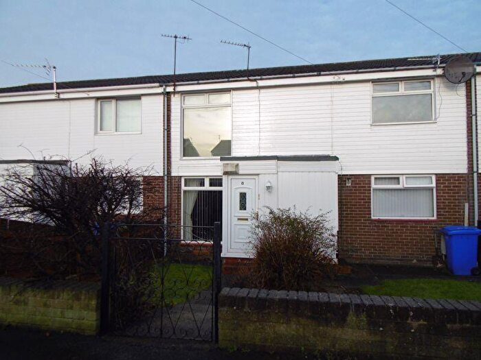2 Bedroom Flat To Rent In Holystone Avenue, Blyth, NE24