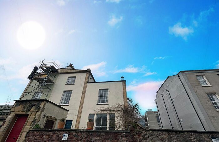 1 Bedroom Property To Rent In Wetherell Place, Bristol, BS8