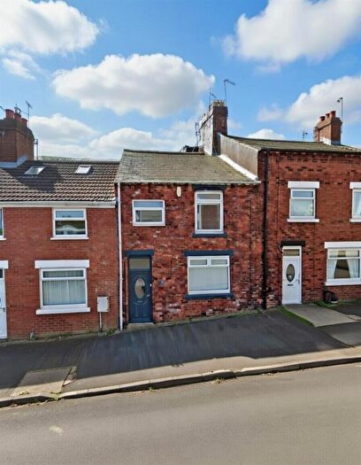 3 Bedroom Town House For Sale In Outram Street, Houghton Le Spring, DH5