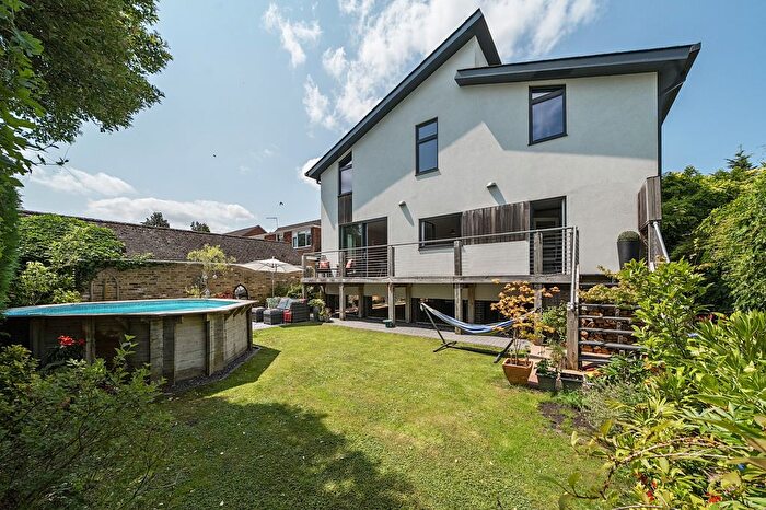 4 Bedroom Detached House For Sale In Riverside, Wraysbury, TW19