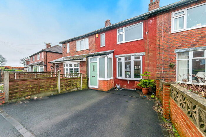 2 Bedroom Terraced House For Sale In Hurstville Avenue, East Bierley, BD4