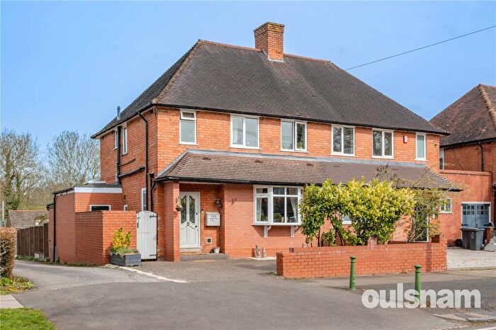 3 Bedroom Semi Detached House For Sale In Heath Road, Bournville, Birmingham, B30