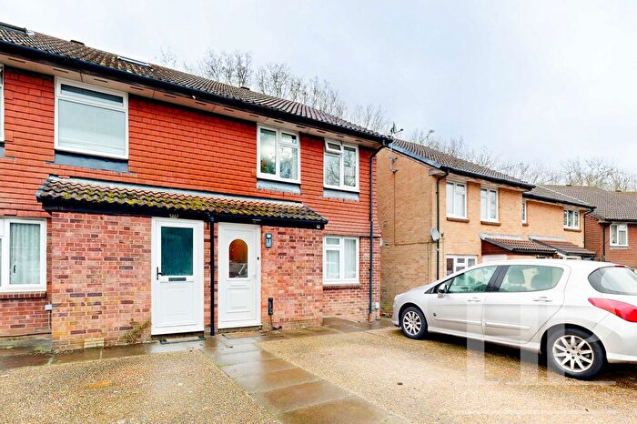 1 Bedroom Maisonette For Sale In Hoylake Close, Ifield, RH11