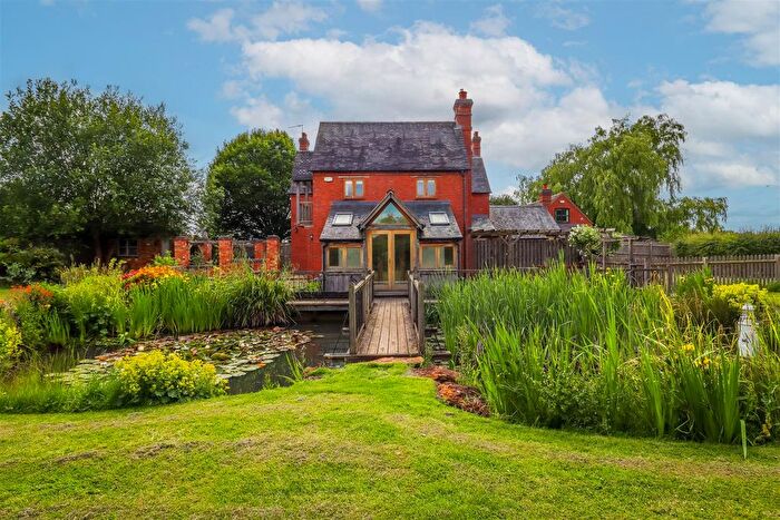 5 Bedroom Detached House For Sale In Napton Road, Stockton, Southam, CV47