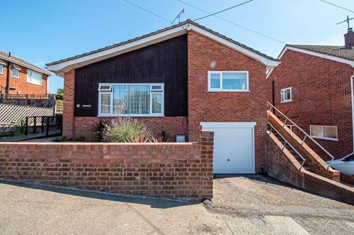 3 Bedroom Detached Bungalow For Sale In Long Avenue, Bexhill On Sea, TN40