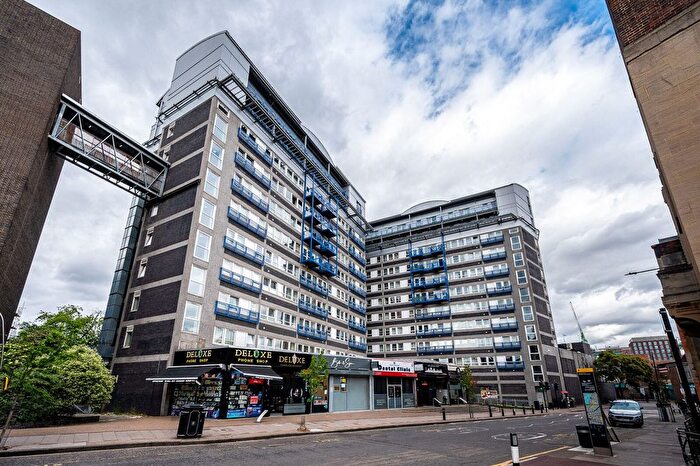 2 Bedroom Flat For Sale In The Vista Building, Woolwich, London, SE18
