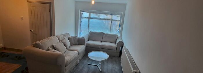 3 Bedroom Semi-Detached House To Rent In Thurlston Crescent, Cheetham Hill, M8