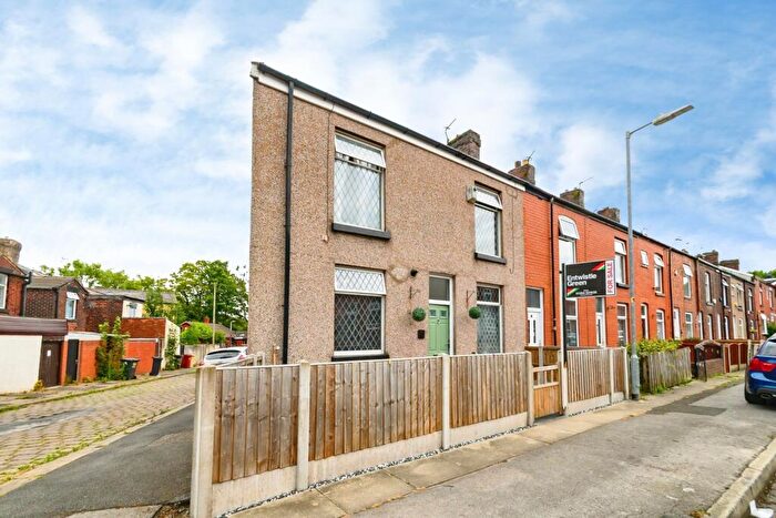 3 Bedroom End Of Terrace House For Sale In Bentley Street, Bolton, Greater Manchester, BL2