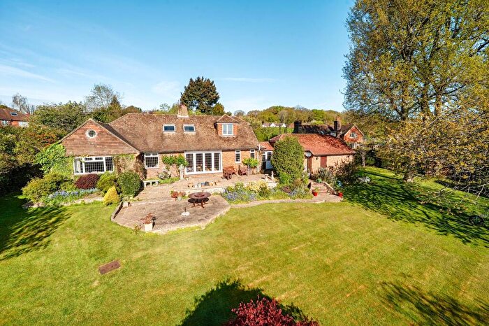 4 Bedroom Detached House For Sale In Shepherds Lane, Lodsworth, GU28