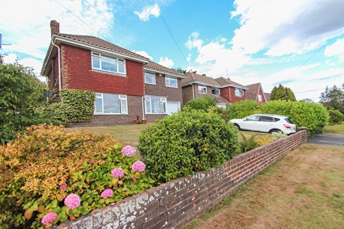 4 Bedroom Detached House For Sale In Halley Road, Broad Oak, TN21