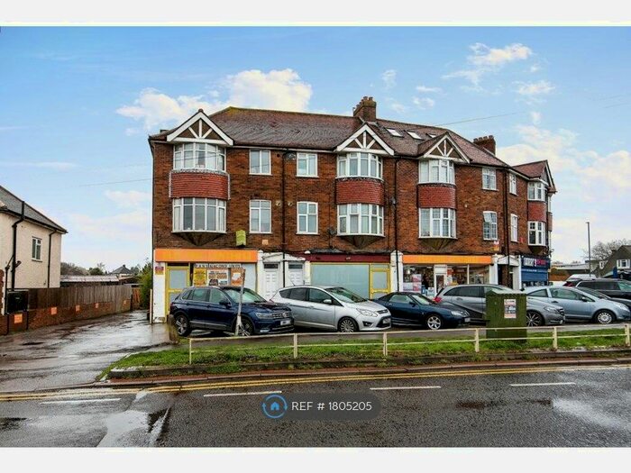1 Bedroom Flat To Rent In Clay Corner, Chertsey, KT16
