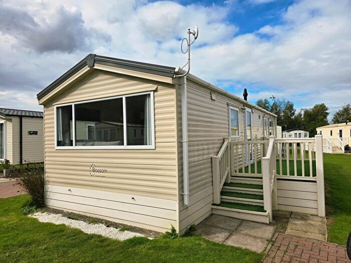 2 Bedroom Caravan For Sale In Routh, Beverley, HU17