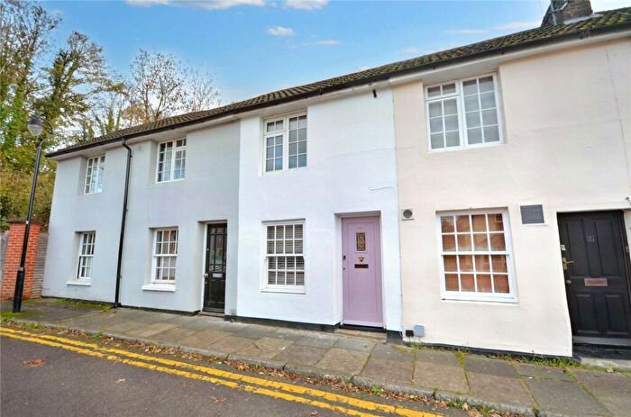 2 Bedroom Terraced House To Rent In Abbey Street, Farnham, Surrey, GU9
