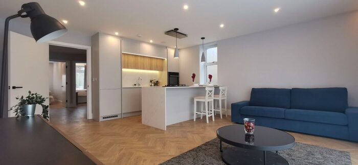 2 Bedroom Flat To Rent In Draycott Avenue, Kenton, Harrow, HA3