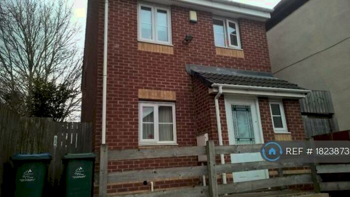 3 Bedroom Detached House To Rent In Highfield Road, Coventry, CV2