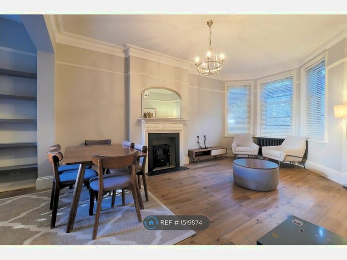 3 Bedroom Flat To Rent In Elgin Avenue, London, W9
