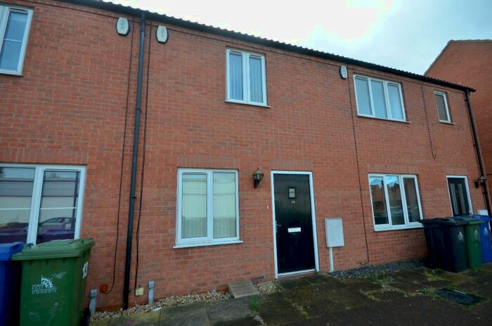 2 Bedroom Terraced House To Rent In Danes Close, Grimsby DN32