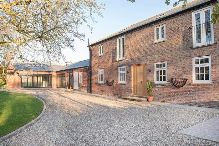 4 Bedroom Barn Conversion For Sale In North Dalton, York, YO25