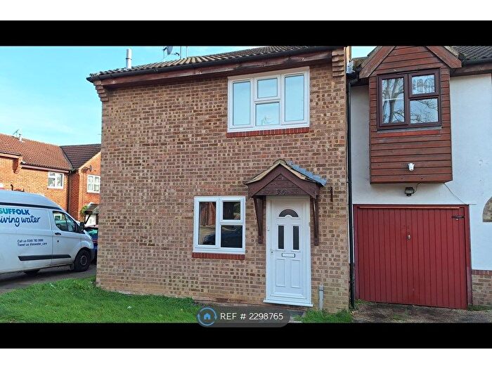1 Bedroom Semi-Detached House To Rent In The Bentleys, Southend-On-Sea, SS2