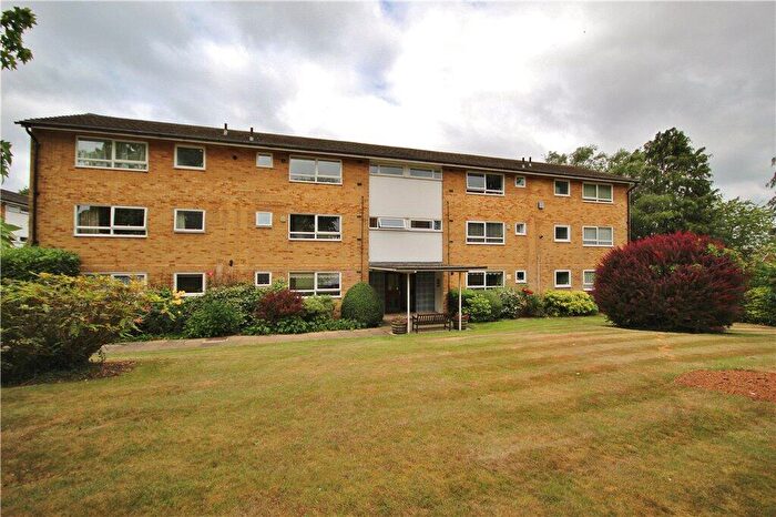3 Bedroom Apartment To Rent In The Shimmings, Boxgrove Road, Guildford, Surrey, GU1