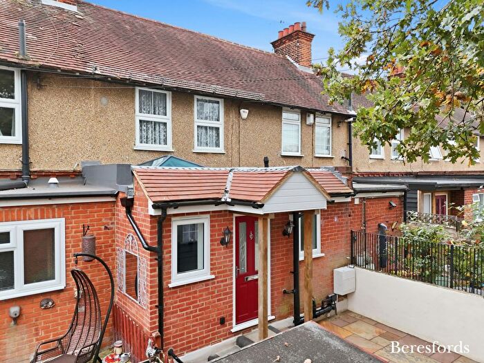 2 Bedroom Terraced House For Sale In Trimble Close, Ingatestone, CM4