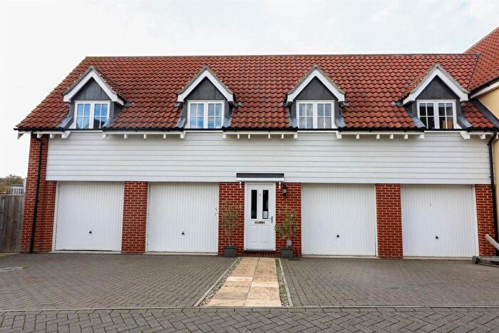 2 Bedroom Maisonette For Sale In Saxmundham, IP17