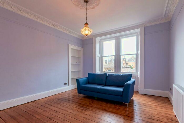 3 Bedroom Flat To Rent In L &#; Grange Loan, Edinburgh, EH9