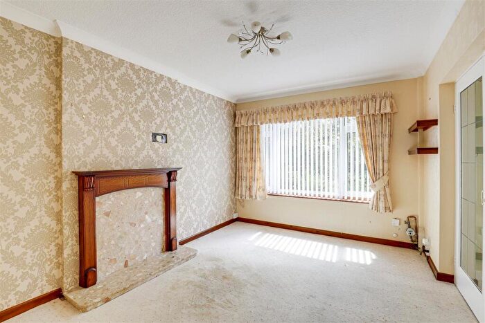 3 Bedroom Detached House For Sale In Woodthorpe Drive, Woodthorpe, NG5