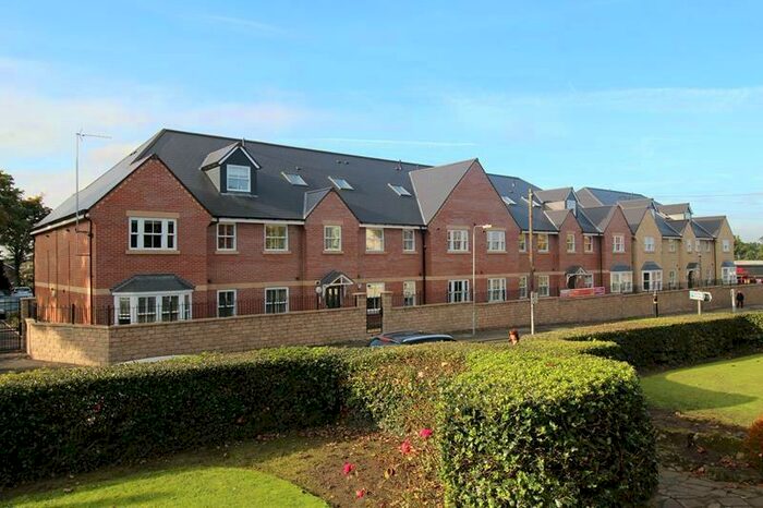 2 Bedroom Apartment To Rent In Grove Court, Worksop, S80