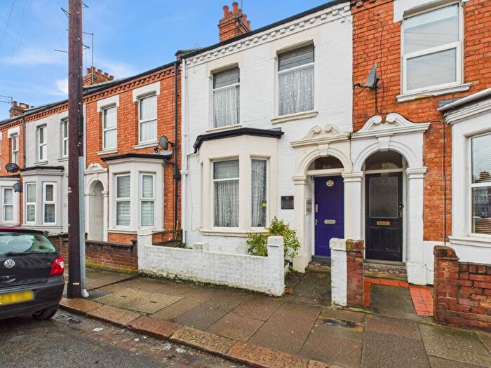 2 Bedroom Terraced House For Sale In Lutterworth Road, Northampton, Northamptonshire, NN1