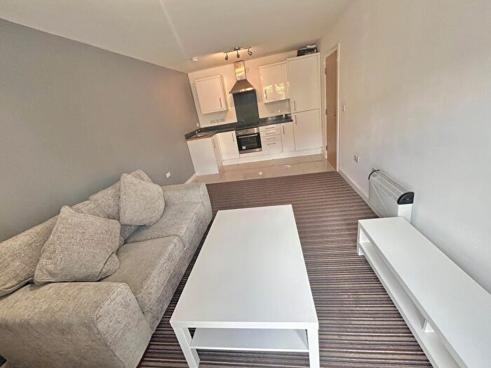2 Bedroom Apartment To Rent In Richmond Village, Richmond Road, Cardiff, CF24