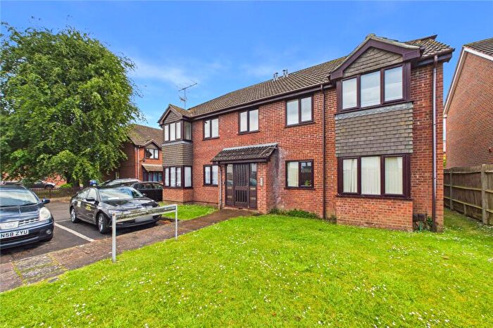 2 Bedroom Apartment For Sale In Pittard Road, Basingstoke, Hampshire, RG21