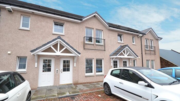 1 Bedroom Flat To Rent In McDonald Court, The Square, Turriff, AB53