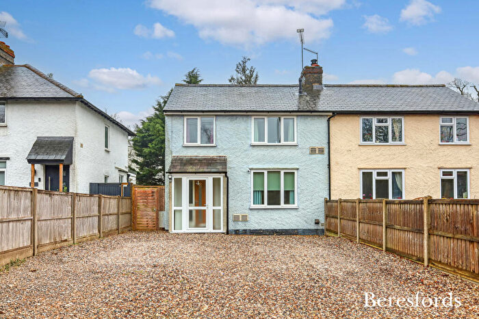 3 Bedroom Semi-Detached House For Sale In Start Hill, Bishop's Stortford, CM22