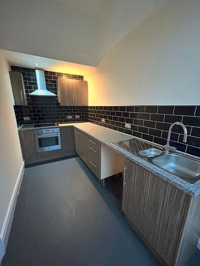 1 Bedroom Flat To Rent In Croxteth Road, Toxteth, Liverpool, L8