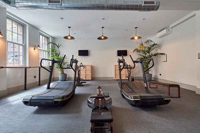 2 Bedroom Apartment To Rent In Charlotte Street, Birmingham, B3