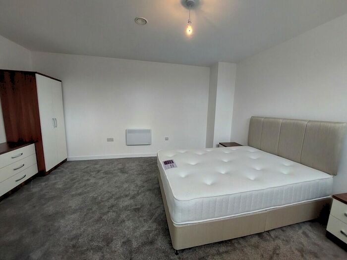 1 Bedroom Apartment To Rent In Fargate House, Church Street, S1