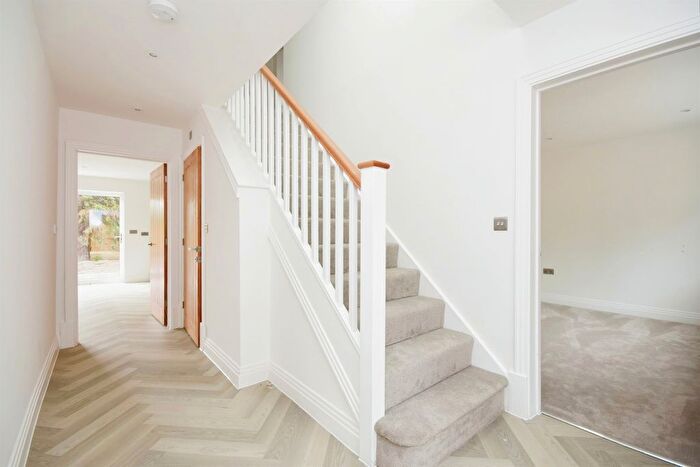 4 Bedroom Detached House For Sale In Nags Mews, Nags Head Lane, Brentwood, CM14