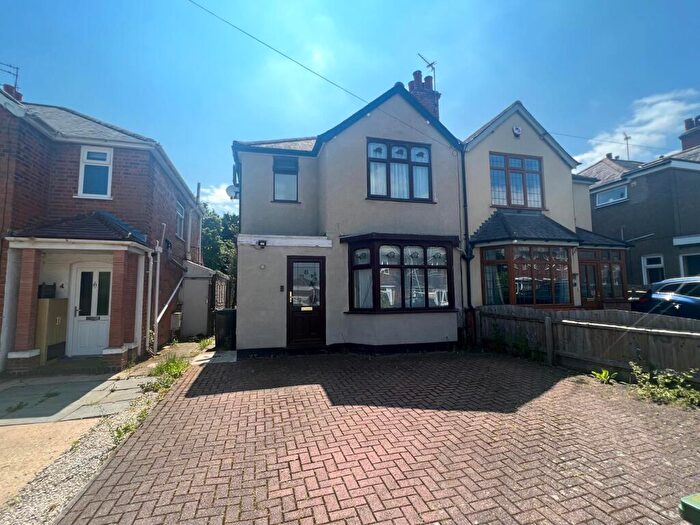 3 Bedroom House To Rent In Beechfield Avenue, Birstall, LE4