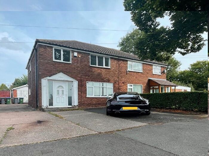 3 Bedroom Semi-Detached House To Rent In Cherry Tree Avenue, Walsall, WS5