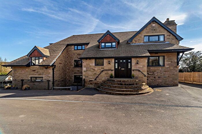6 Bedroom Detached House For Sale In Stables Lane, Barnburgh, Doncaster, DN5