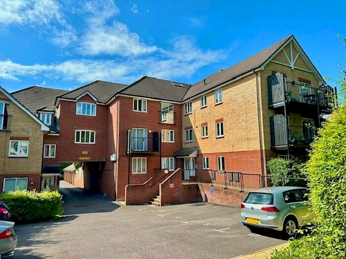 1 Bedroom Property To Rent In Midanbury Lane, Southampton, SO18