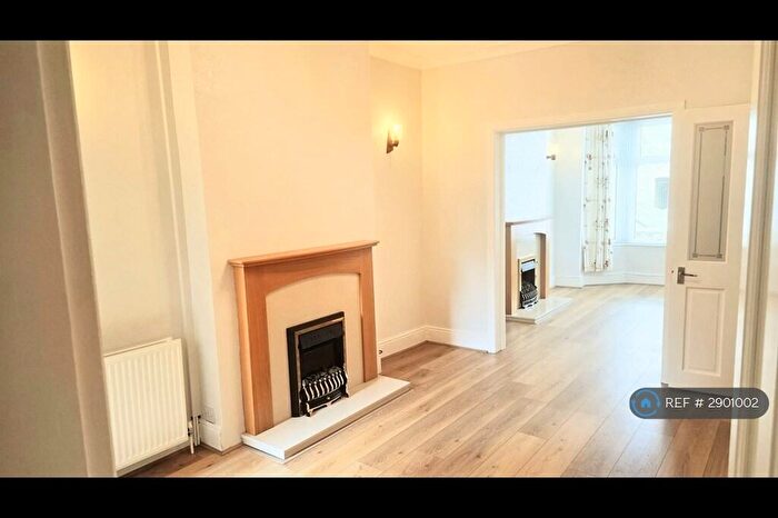 3 Bedroom Terraced House To Rent In Graham Road, Rugby, CV21