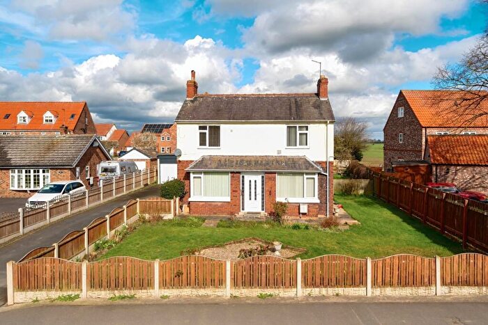 4 Bedroom Detached House To Rent In Beckside, Station Road, Church Fenton, LS24