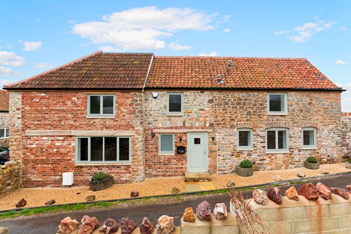 4 Bedroom Barn Conversion For Sale In Badgers Lane, Almondsbury, BS32