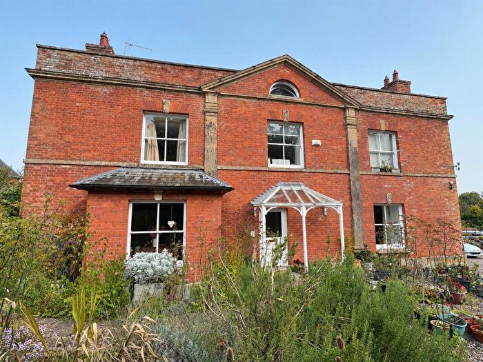 2 Bedroom Flat For Sale In Old Road, Bromyard, HR7